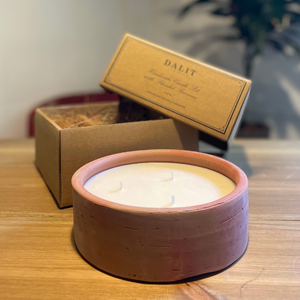 Coconut Scented 3-Wick Terracotta Dalit Candle